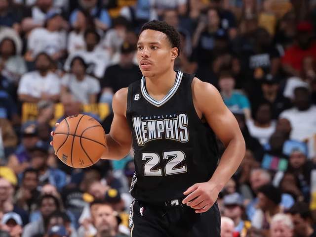 贾洛：尼科有机会赢得金球奖；维尼修斯很强但更喜欢罗德里戈（贾洛：看好尼科问鼎金球，维尼修斯很强但更钟情罗德里戈）