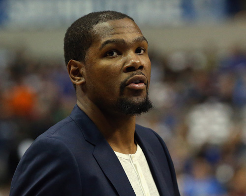 国脚赛后晒训练照，状态回暖（国脚赛后晒训练照，状态逐步回升）