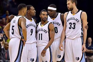 最想“偷师”队友的哪种特质？泽林斯基：姆希塔良的足球智慧（最想向队友学哪一项？泽林斯基：姆希塔良的足球智慧）